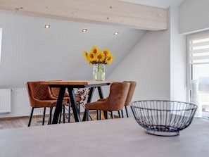 Dining - Stylish studio apartment - 64 m² (Thierstein)