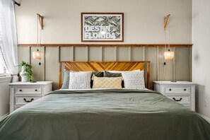 6 bedrooms, iron/ironing board, travel cot, free WiFi