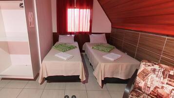 Family Quadruple Room | Minibar, free WiFi