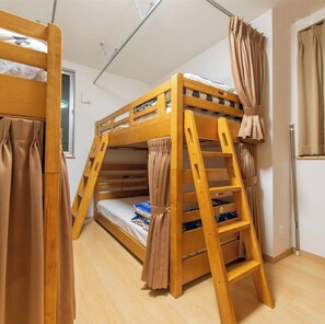 5 dormitorios, wifi gratis, ropa de cama