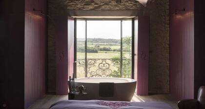 Château & Village Castigno - Wine Hotel & Resort