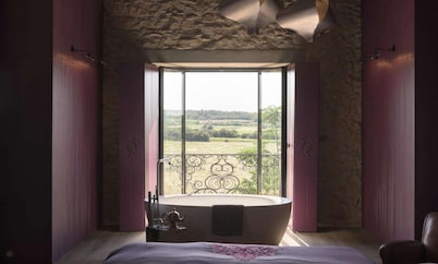 Château & Village Castigno - Wine Hotel & Resort