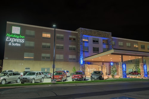 Holiday Inn Express & Suites Dayton North - Vandalia by IHG