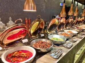 Dinner and brunch served  - Holiday Inn Foshan Nanhai Central by IHG (Foshan)