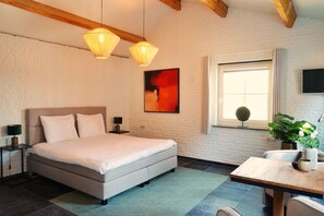 5 Schlafzimmer, Bügeleisen/Bügelbrett, Reisekinderbett, kostenloses WLAN