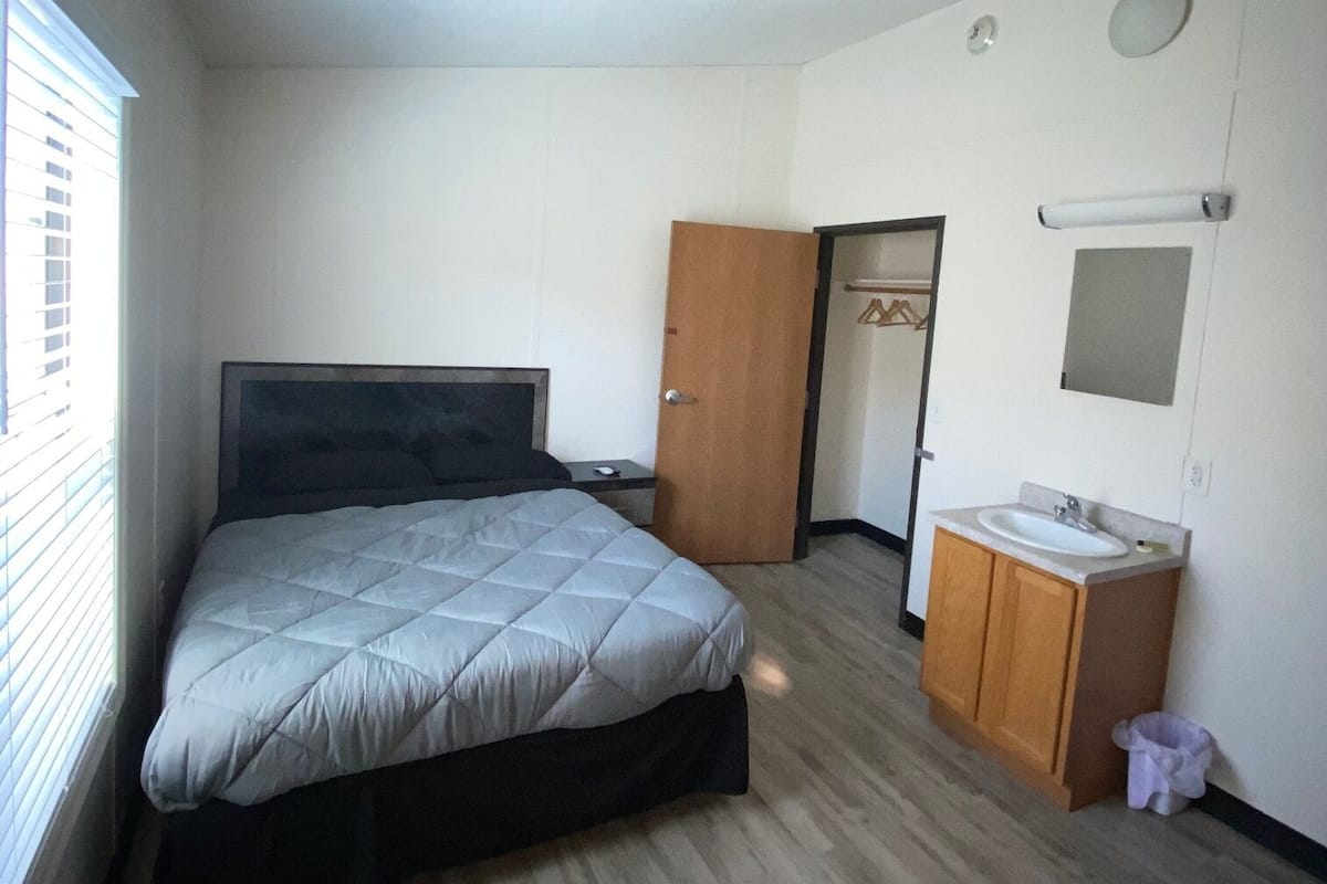 2 chambres, literie de qualité supérieure, matelas Tempur-Pedic