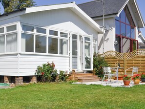 Exterior - 2 bedroom accommodation in Surfleet (Surfleet)