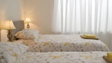 2 bedrooms, free WiFi, bed sheets