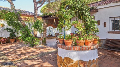 Villa Maymonis Chiclana de la Frontera by Ruralidays