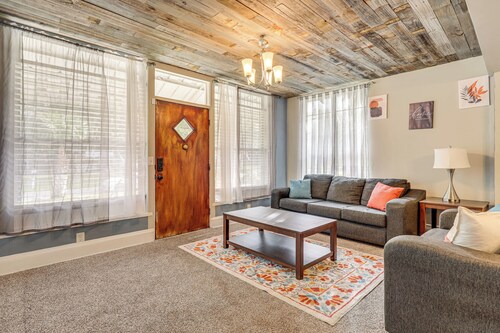 Quiet Jacksonville Retreat - 4 Miles to Downtown!