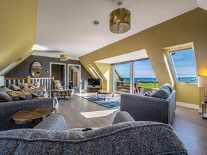 Living area - 4 bedroom accommodation in Collieston, near Ellon (Collieston, near Ellon)