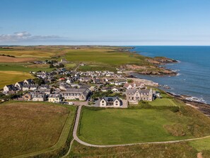 Exterior - 4 bedroom accommodation in Collieston, near Ellon (Collieston, near Ellon)