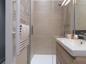 Bruser, håndklæder, Sæbe, Shampoo