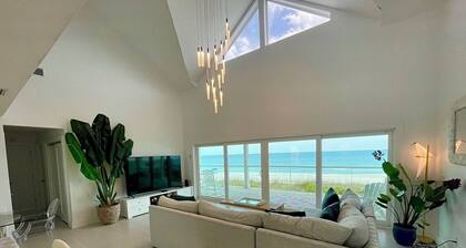 Lost in the View! Quiet white sugar sand beach! Beautiful views of the Gulf