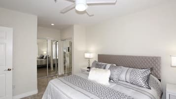 1 slaapkamer, een strijkplank/strijkijzer, gratis wifi, beddengoed