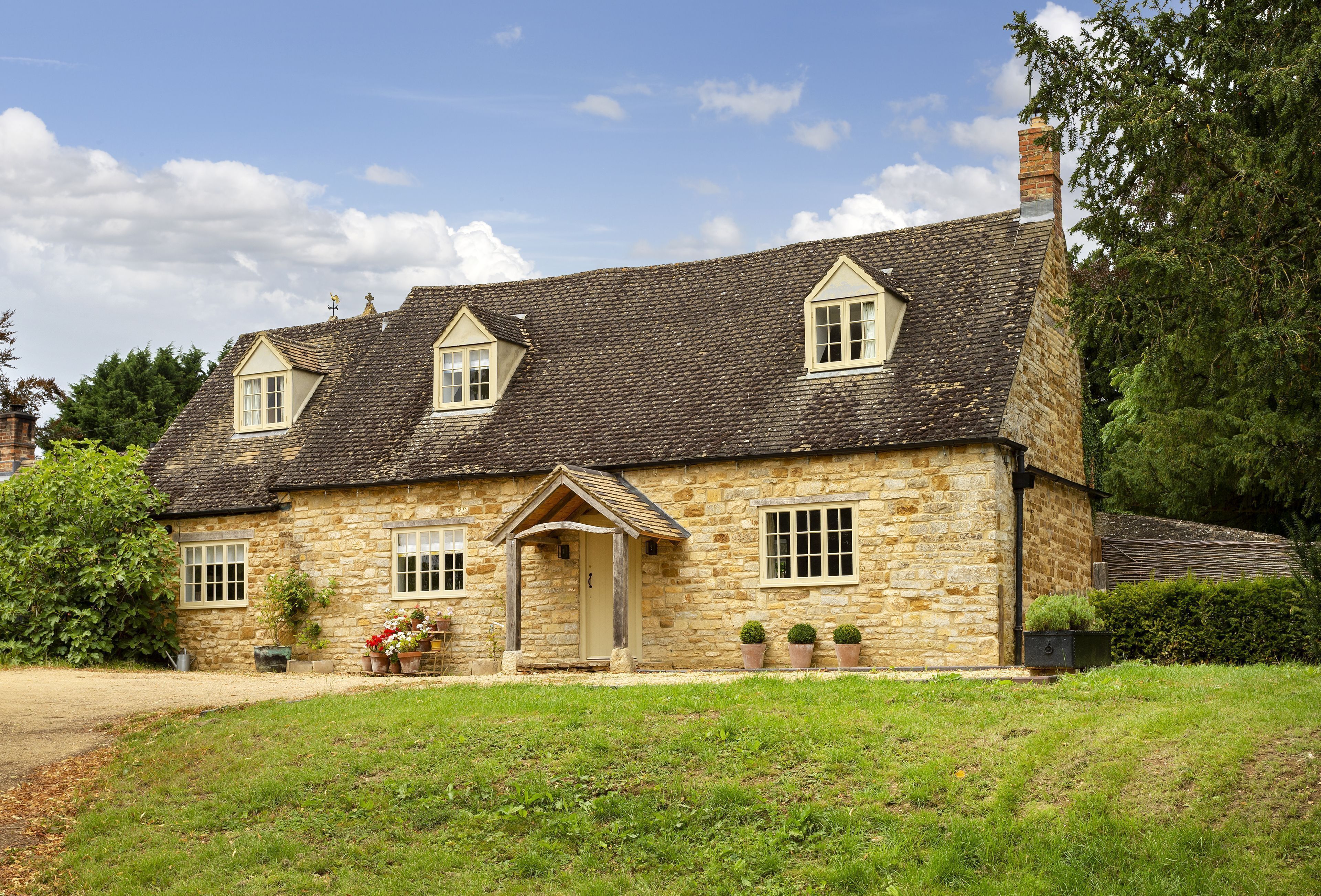 Kitchen Garden Cottage is a beautiful honey coloured stone cottage