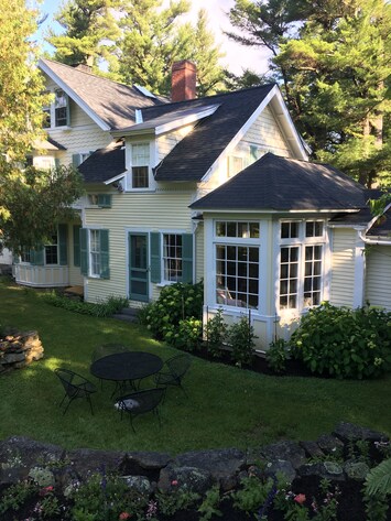 Kitchen exterior