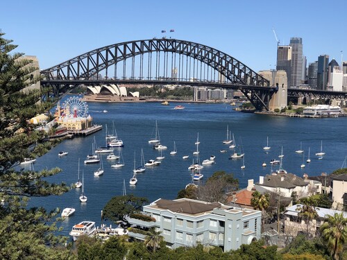 Breathtaking Sydney Harbour Views from Stylish Harbourside Studio