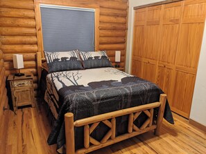 3 chambres, fer et planche à repasser, Wi-Fi, literie fournie