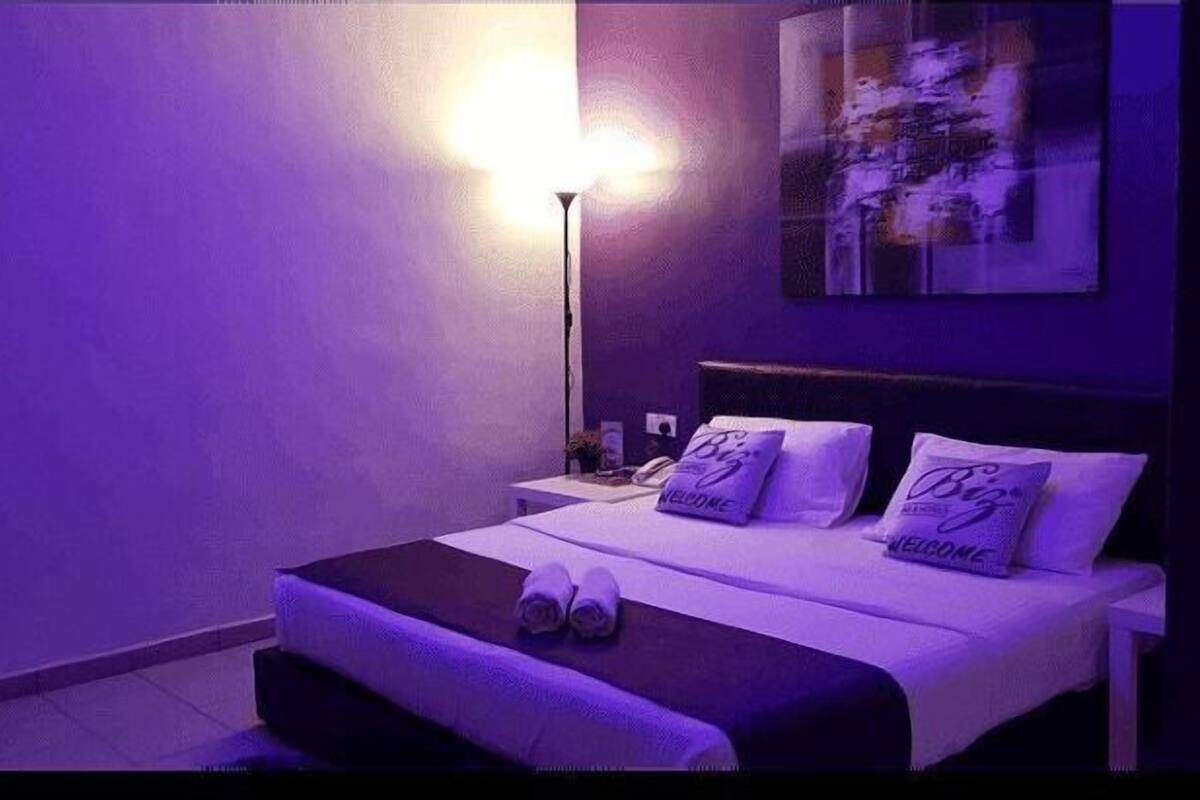 1 quarto, escrivaninha, Wi-Fi de cortesia