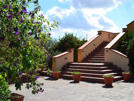 Property grounds. Suite Rosa - B&b S - Elia