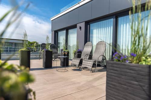 Executive-huone, 1 keskisuuri parisänky | Terassi/patio