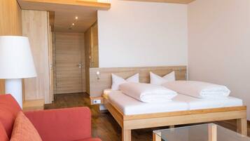 2 Schlafzimmer, WLAN, Bettwäsche, Rollstuhlgeeignet