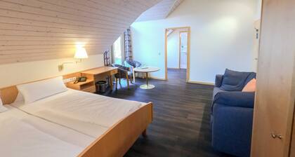 Family room Stammhaus category II - Höchsten Natur Erlebnis Hotel