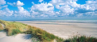 Ground floor apartment with terrace & heated pool