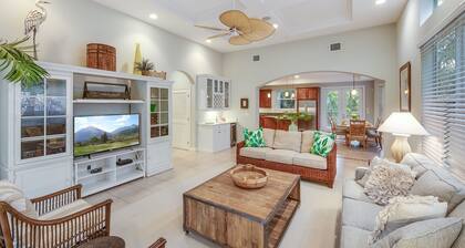 Casablanca - Captiva Island Village home with pool just two homes from the sand