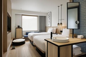 Down duvets, in-room safe, desk, blackout curtains - Fairfield by Marriott Kyoto Kyotamba (Kyotanba)