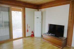 1 bedroom, free WiFi - Netgang Sanchon Hwangto Pension & Camping (Inje)