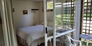 1 bedroom, WiFi, bed sheets