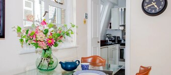 2 Bedroom West End Apartment Close To Regent's Park