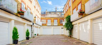 2 Bedroom West End Apartment Close To Regent's Park