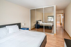 Appartement (2 Bedrooms) | 2 chambres, bureau, espace de travail pour ordinateur portable