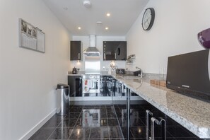 Microwave, oven, stovetop, dishwasher