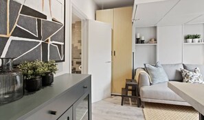Studio (1 Bedroom) | Living room | 20-inch TV with digital channels - Contemporary Studio W/suspended Bed in Camden Town (London)