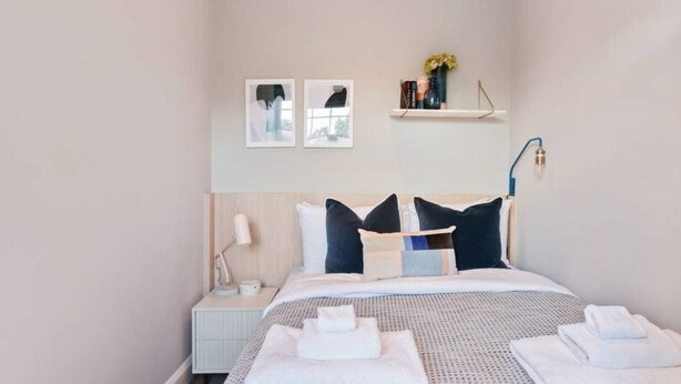 Apartment (1 Bedroom) - Stylish, Nordic Design 1 Bed Apt in Camden (London)