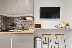 Kühlschrank, Toaster