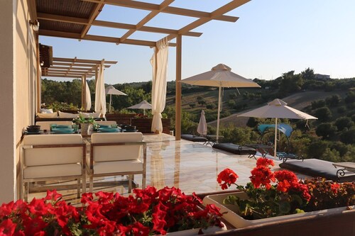 LUX VILLAS  PLACE DES DIEUX /ΚΤΗΜΑ ΚΟΥΡΚΟΥΔΙΑΛΟΣ