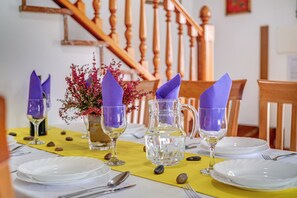 Dining - Vacation Home "Villa Pintor" with Sea View, Mountain View, Balcony and Pool (Port de Pollença)