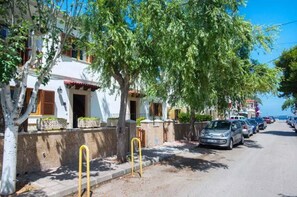Exterior - Vacation Home "Villa Pintor" with Sea View, Mountain View, Balcony and Pool (Port de Pollença)