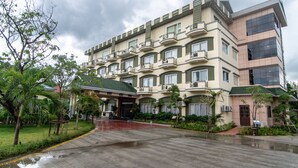 Property entrance - Ever Treasure Hotel (Mandalay)