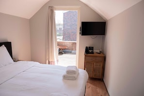 Individually decorated, individually furnished, free WiFi, bed sheets