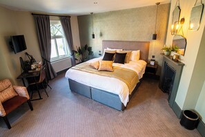 Deluxe Suite, Ensuite (Deluxe Family Suite) - Kings Arms Hotel (Stansted)