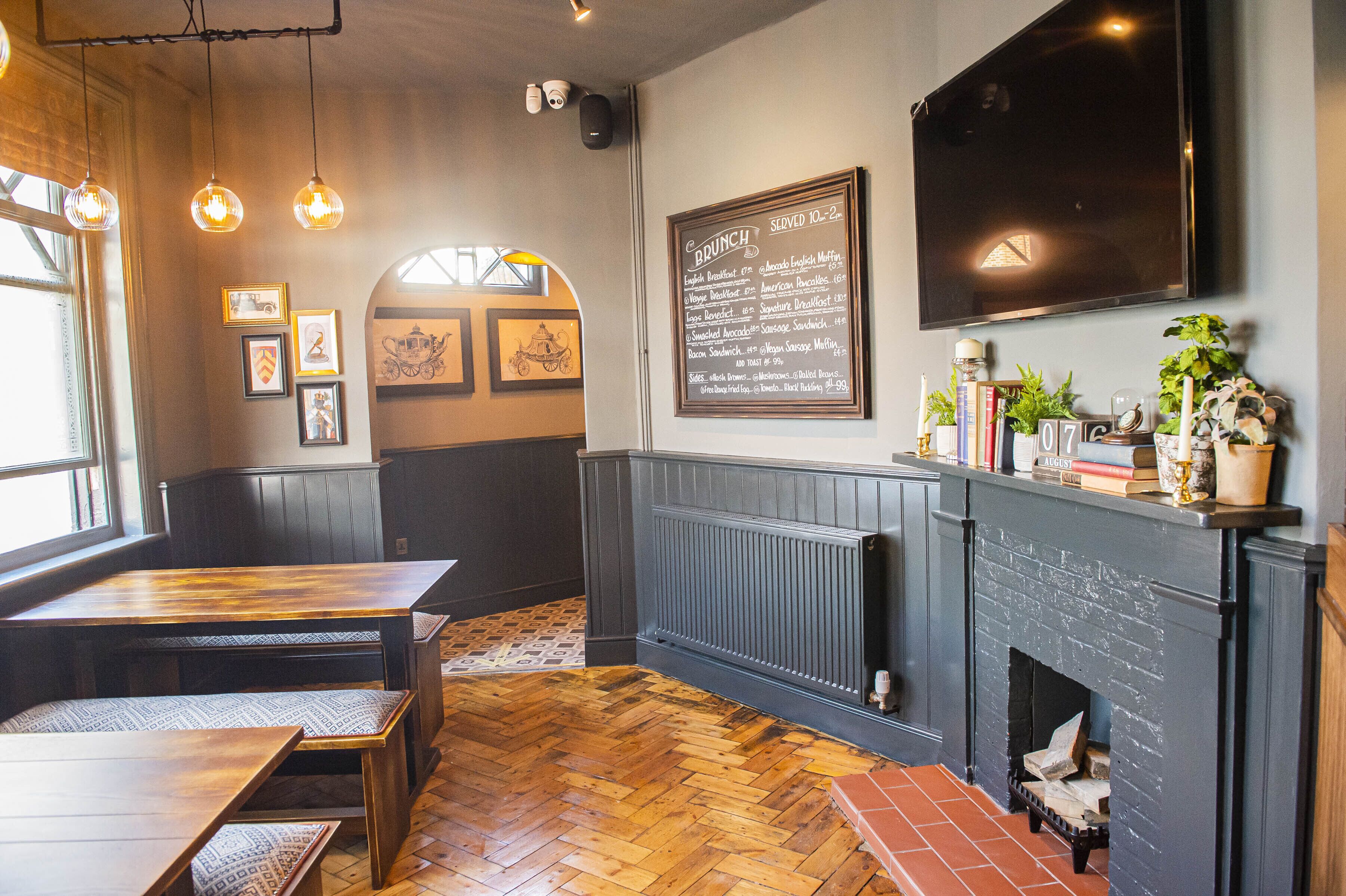 Photo - Kings Arms Hotel