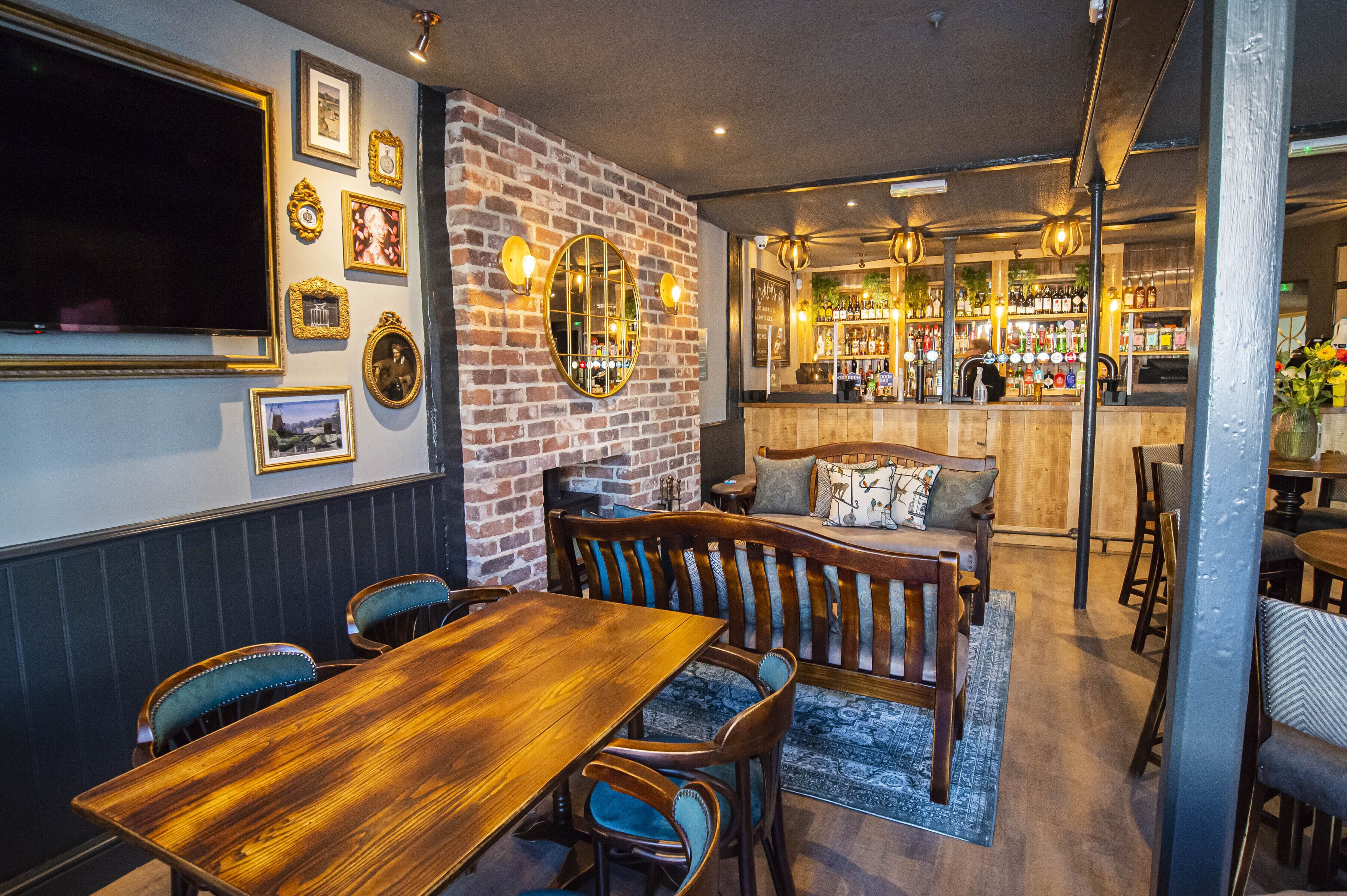 Photo - Kings Arms Hotel