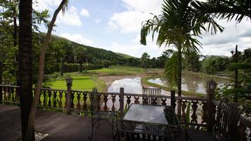 Deluxe Villa (Baan Lhong Khao 1) | View from room