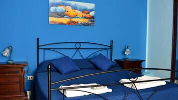 1 chambre, bureau, fer et planche Ă repasser, Wi-Fi